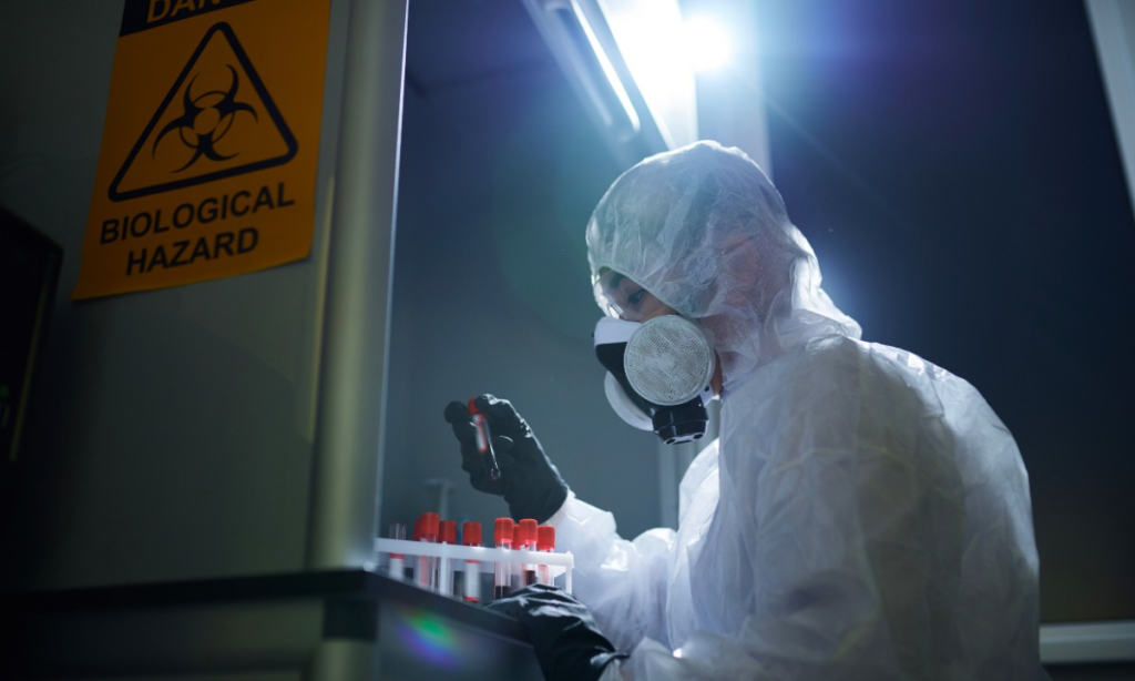Surto de vírus na Índia cria alerta para nova pandemia