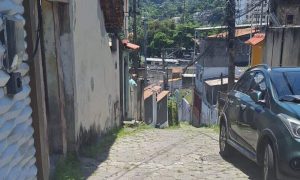 Zona Norte de Niterói vive drama sem água há 1 mês