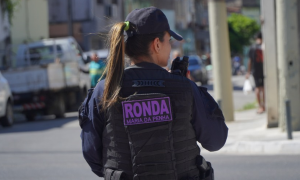 Homem é preso em São Gonçalo após agredir companheira