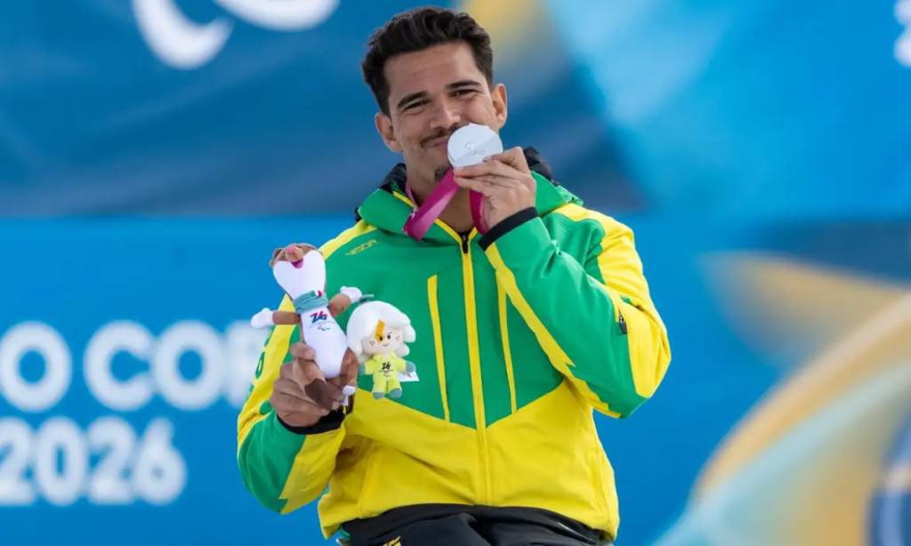 Brasil faz história com primeira prata na paralímpiada de inverno