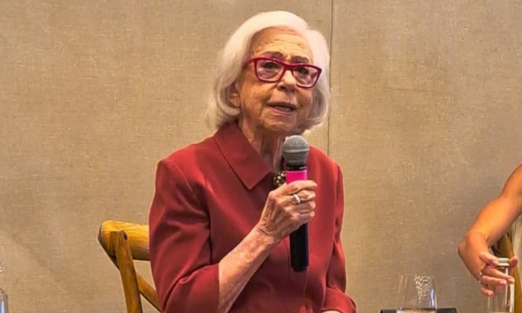 Ator relata 'puxão' em Fernanda Montenegro durante gravação de 'Velhos Bandidos' 25 Fernanda Montenegro fala dos bastidores