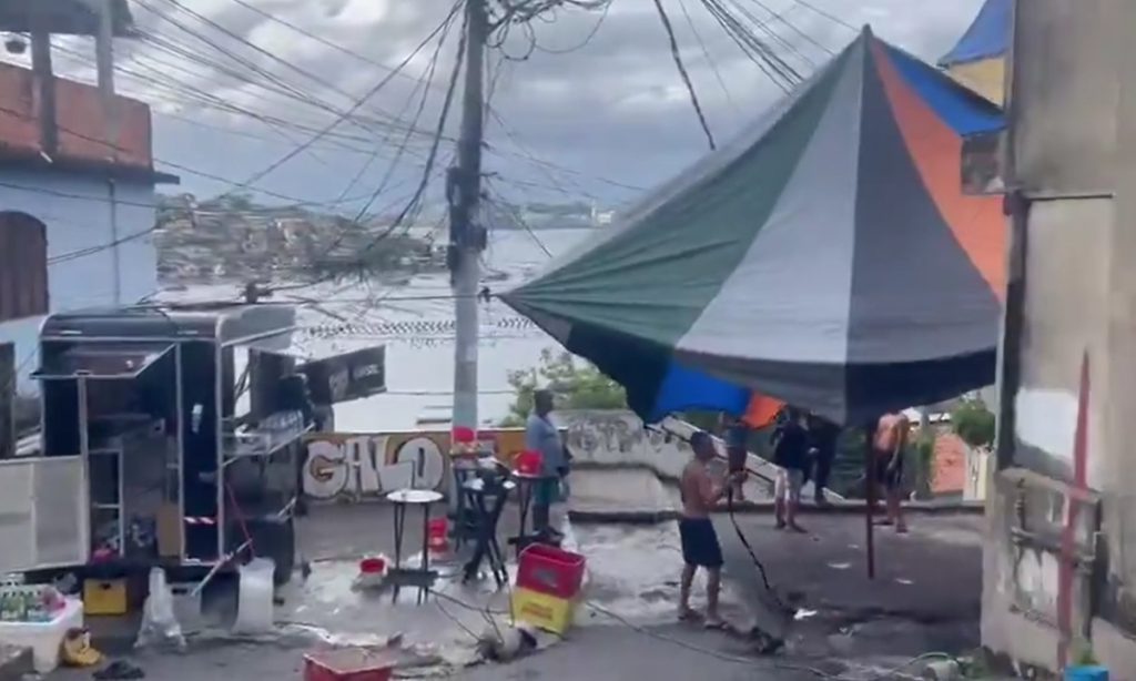 PM impede duas festas ilegais em Niterói