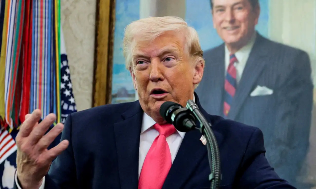Trump provoca Cuba e afirma que "serão os próximos"