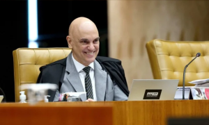STF diz que mensagens atribuídas a Moraes não foram enviadas ao ministro