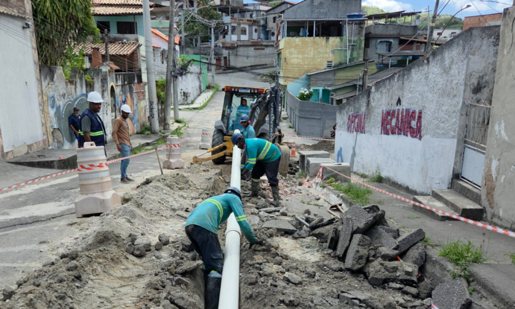 Comunidades de São Gonçalo passam por obras para melhorar abastecimento de água