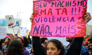 PF apura vídeos no TikTok que simulam violência contra mulheres