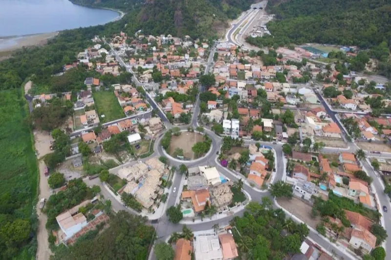 Imagem aérea da rótuma do bairro Cafubá, em Niterói