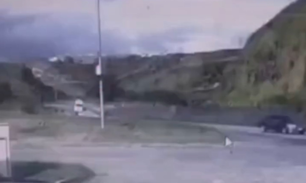 Vídeo mostra momento da explosão de uma carreta na Dutra