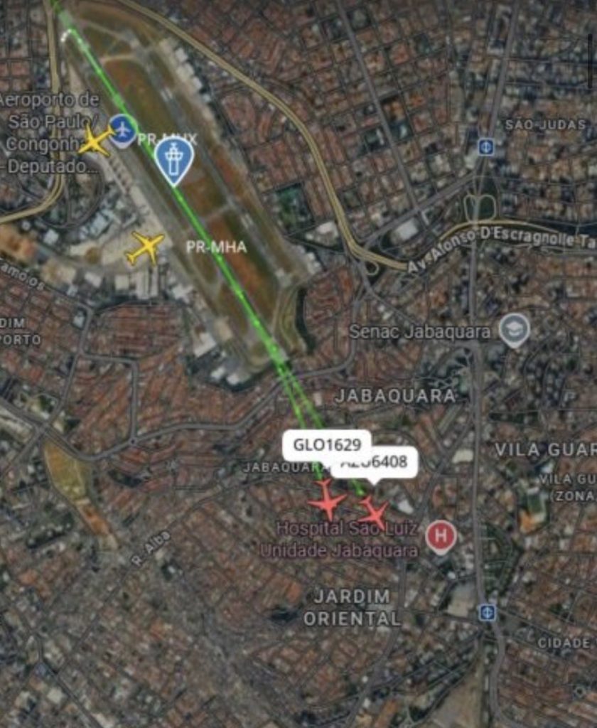 Aviões quase se chocam por falha técnica em aeroporto de SP 25 Aviões quase se chocam em aeroporto de São Paulo.