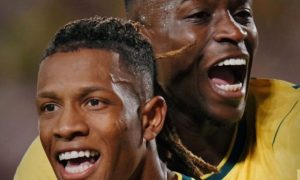 Jogadores da Seleção Brasileira comemoram gol contra a Croácia
