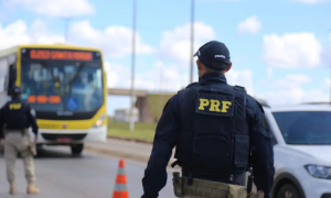 PRF registra mais de 800 acidentes durante feriado de Páscoa, no Brasil