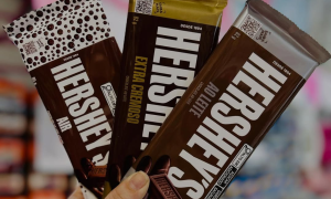 Depois de críticas, Hershey's anuncia volta de fórmula com 'chocolate de verdade'