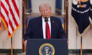 Trump concorda com cessar-fogo e suspende ataques ao Irã por 2 semanas