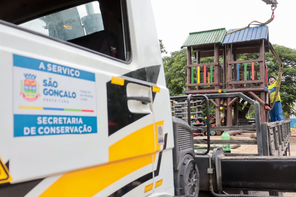 Praça da Trindade, em São Gonçalo, será novo polo gastronômico