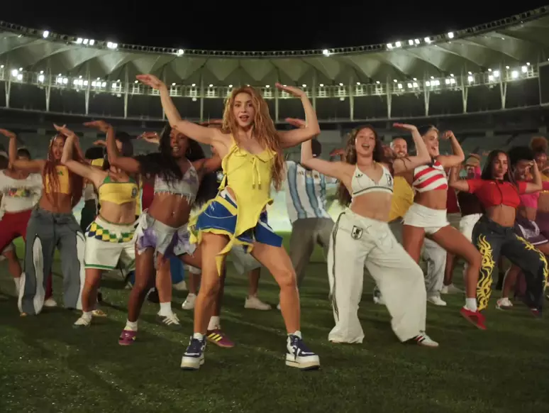 Shakira lança música para Copa do Mundo com videoclipe no Maracanã 25 2077183374 1200 900 6 4