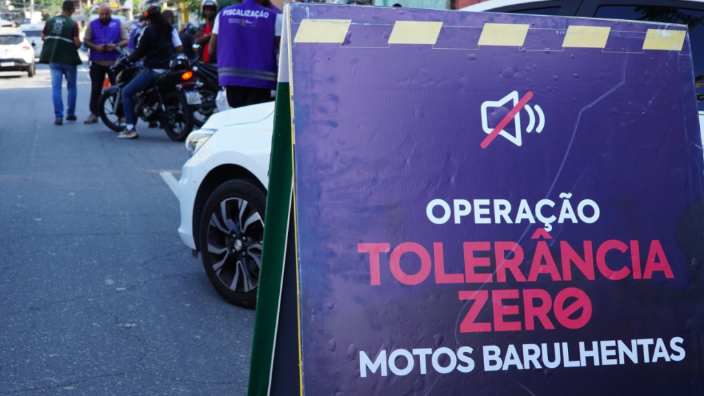 Operação em São Gonçalo fiscaliza mais de 600 motos barulhetas