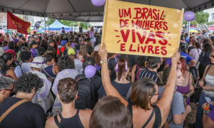 Filhos de vítimas de feminicídio ganharão pensão especial do INSS