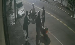 Criminosos roubam moto de trabalhador em São Gonçalo