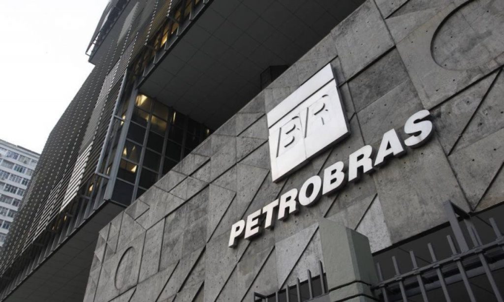 Petrobras abre seleção de estágio com 150 vagas e reserva inédita para mulheres