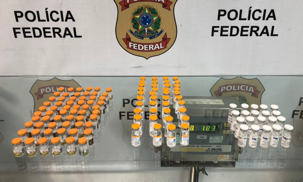 PF prende passageiros em menos de 24h por transporte ilegal de remédios no Galeão