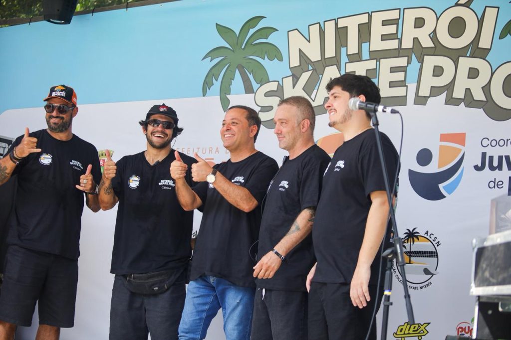 Prefeito Rodrigo Neves visita o Skate Park de São Francisco durante a realização do Niterói Skate Pro.