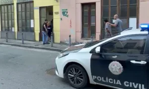 Casal é preso pela polícia em Maricá