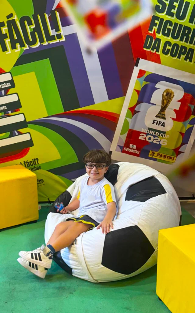 figurinhas copa mercado