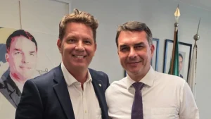 Deputado Mário Frias foi relacionado com Flávio Bolsonaro ao caso do apoio financeiro do Banco Master para o filme sobre Bolsonaro. Foto: Redes Sociais