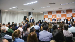Mais 143 empréstimos são liberados em Niterói em reunião com empreendedores e a Prefeitura