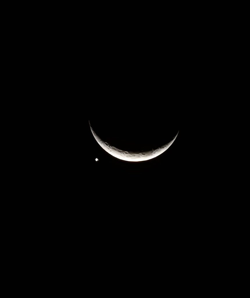 Fotos da Lua ao lado de Vênus