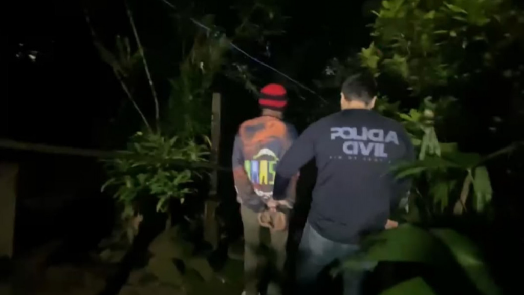 Homem é preso no Rio por estuprar enteado de 7 anos
