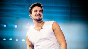 Luan Santana anuncia apresentação em Niterói
