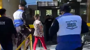 Falsa veterinária é presa na Região Oceânica de Niterói