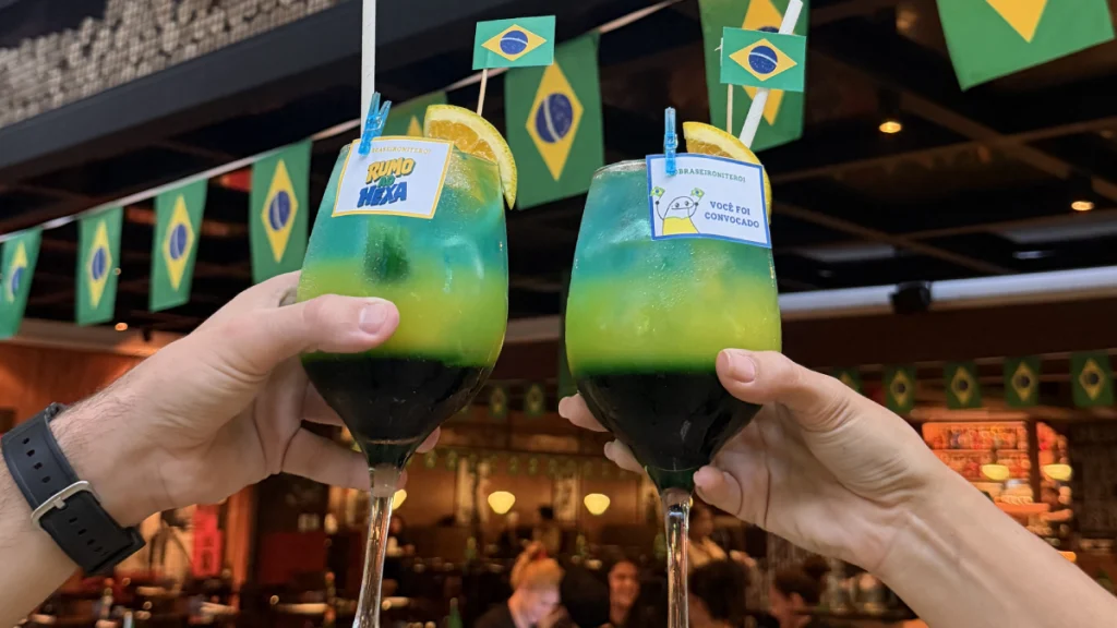 Drinks no Mercado Municipal de Niterói para jogo da Seleção