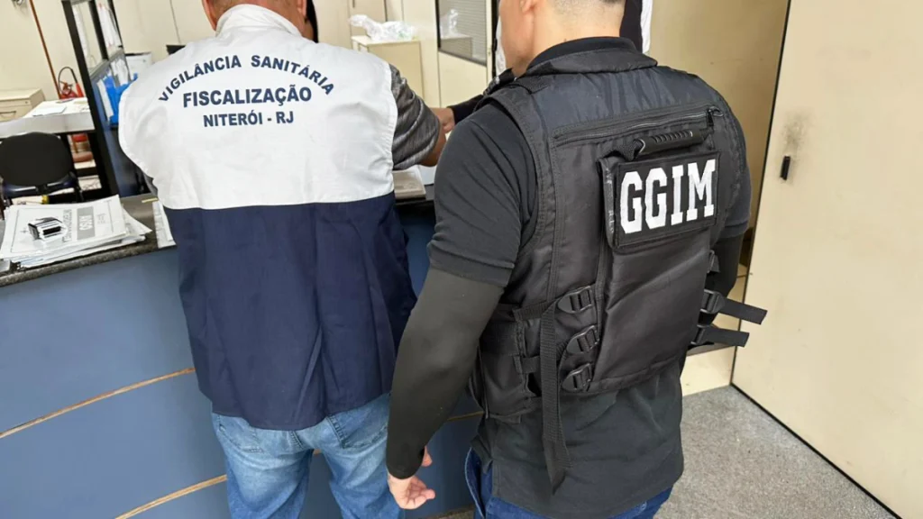Remédios para emagrecer foram apreendidos pela polícia