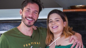 Viih Tube e Eliezer retiram do ar reality show com funcionárias