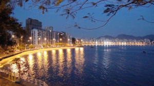 Homem se afoga em praia de Niterói