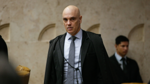PL pede impeachment de Moraes no senado