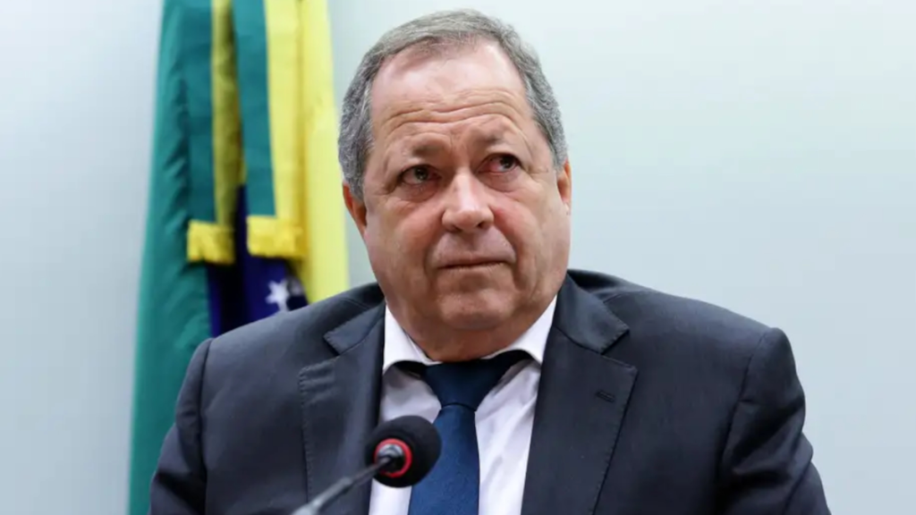 STF mantém Chiquinho Brazão sem mandato parlamentar