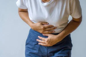 Constipação intestinal pode virar motivo de alerta; entenda