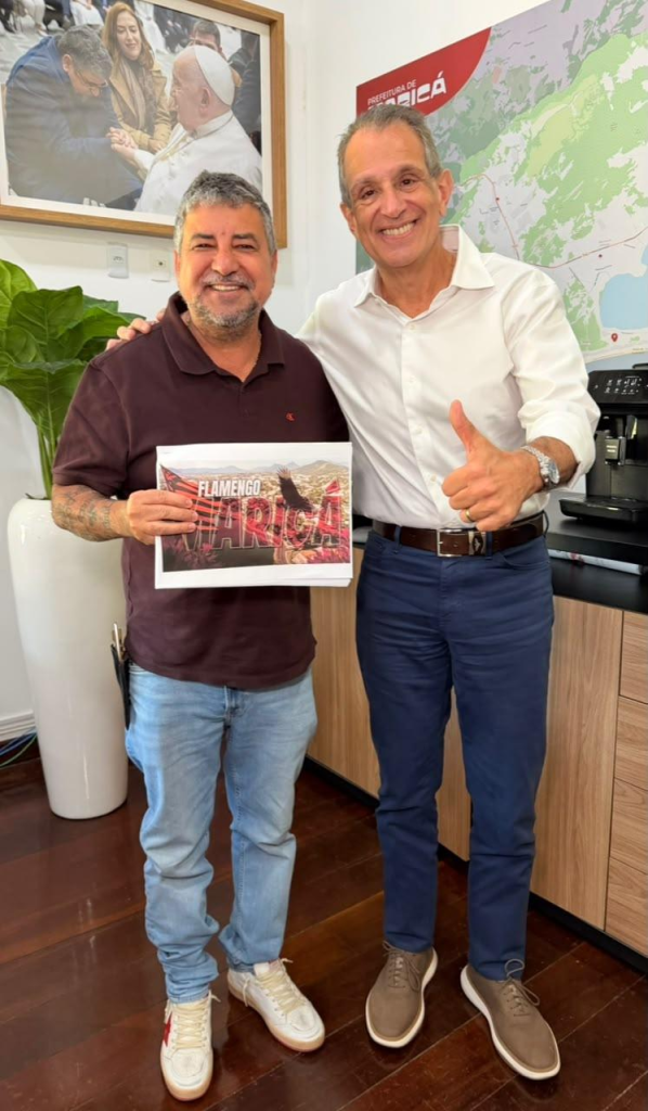 Washington Quaquá, prefeito de Maricá, ao lado do presidente do Flamengo, o Bap.