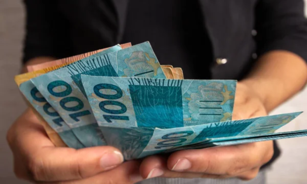 Agiota é preso após transformar dívida de R$ 30 mil em cobrança de mais de R$ 1 milhão