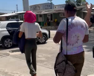 Jovem de 19 anos foi localizada em São Gonçalo após investigação da DEAT sobre abordagem a estrangeiros e subtração de pertences.