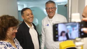 Ministro da Saúde visita Super Centro de Saúde