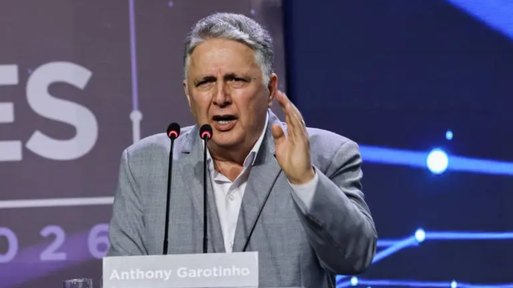 TRE-RJ barra candidatura de Garotinho ao governo do Rio por unanimidade