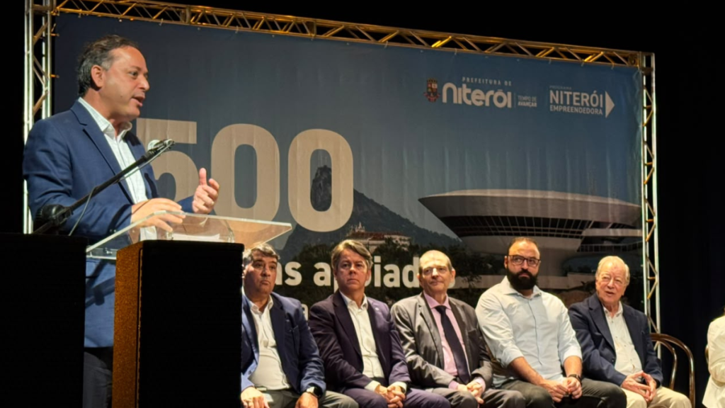 Prefeito lança programa para atrair empresas e investimentos em Niterói