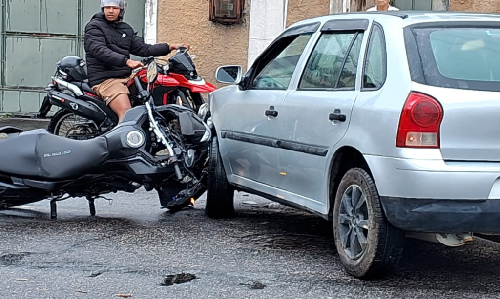Acidente deixa motociclista gravemente ferido em Niterói