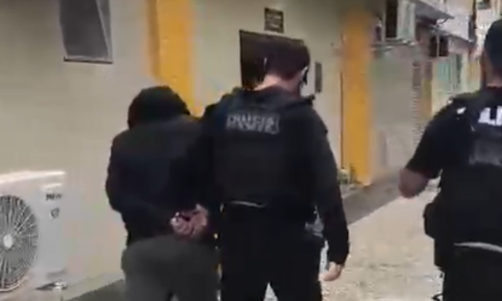 Investigado por roubo a residência com reféns é localizado e preso em Niterói