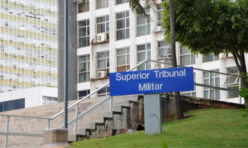 STM acolhe denúncia contra 10 acusados de homofobia contra cabo da Aeronáutica