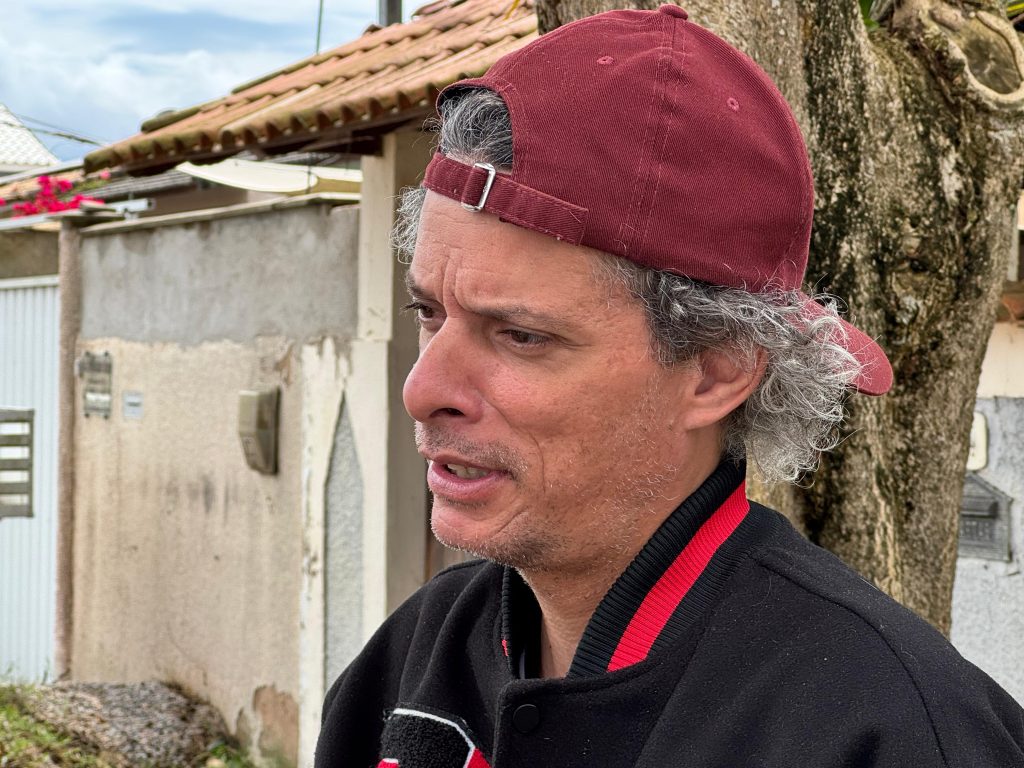 Cidadão do Rio de Janeiro participando da reportagem.